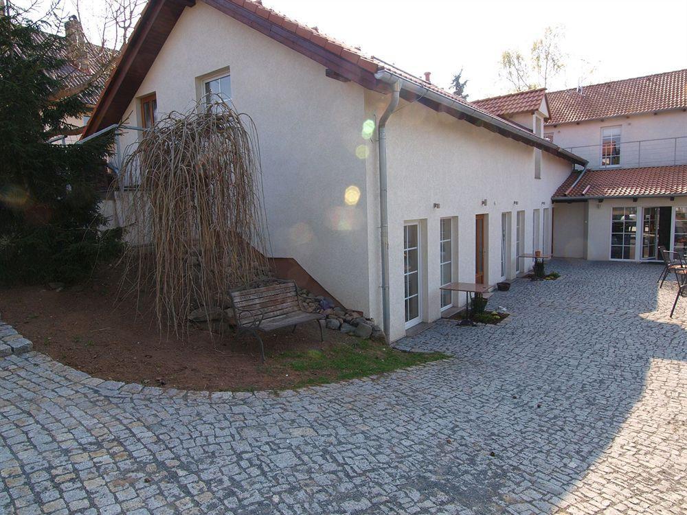 Beta Pension Prága Kültér fotó